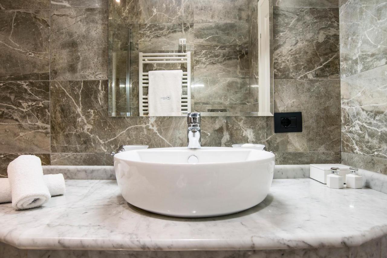 Via Veneto Suites Roma Ngoại thất bức ảnh