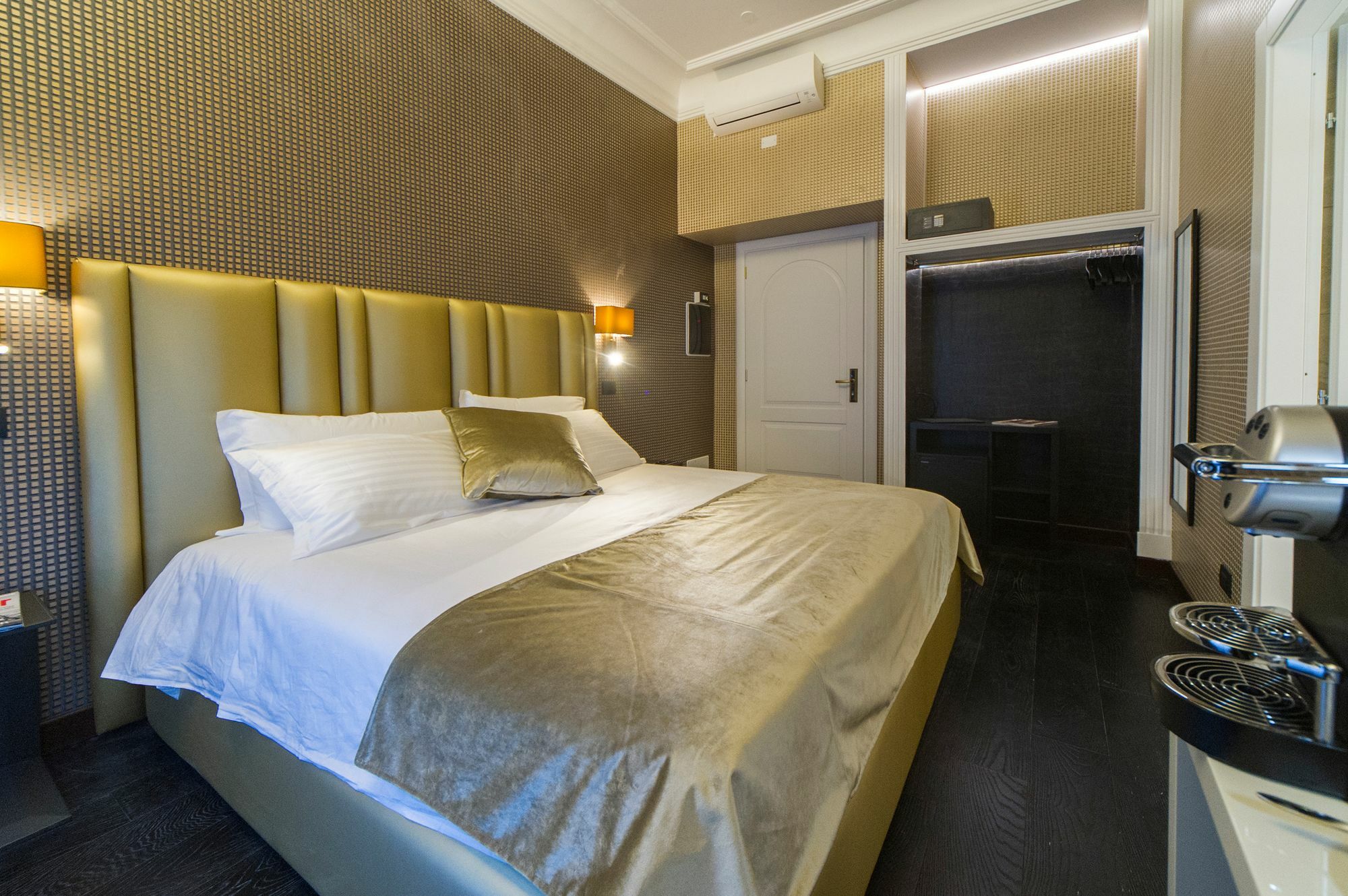Via Veneto Suites Roma Ngoại thất bức ảnh