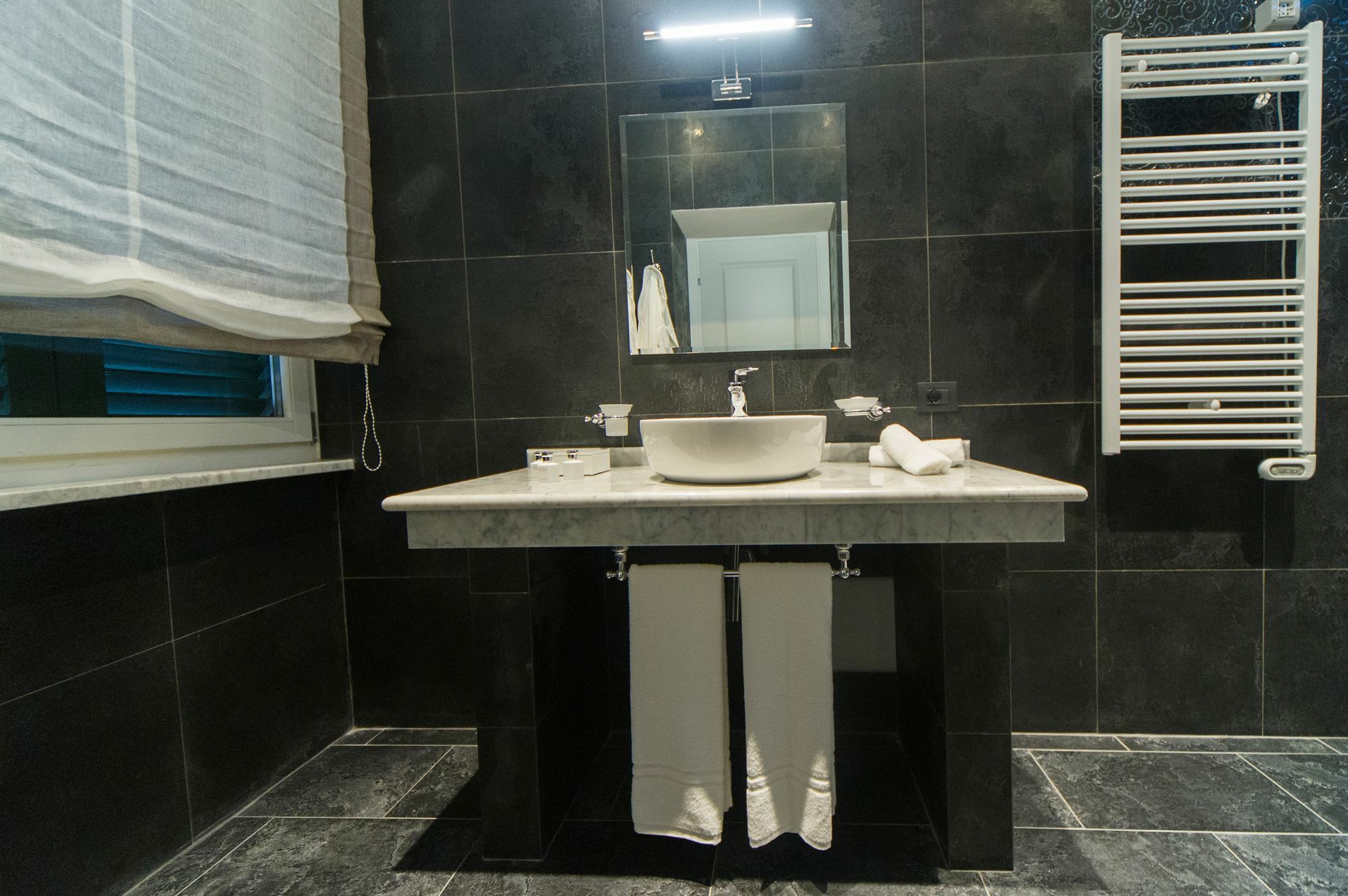Via Veneto Suites Roma Ngoại thất bức ảnh