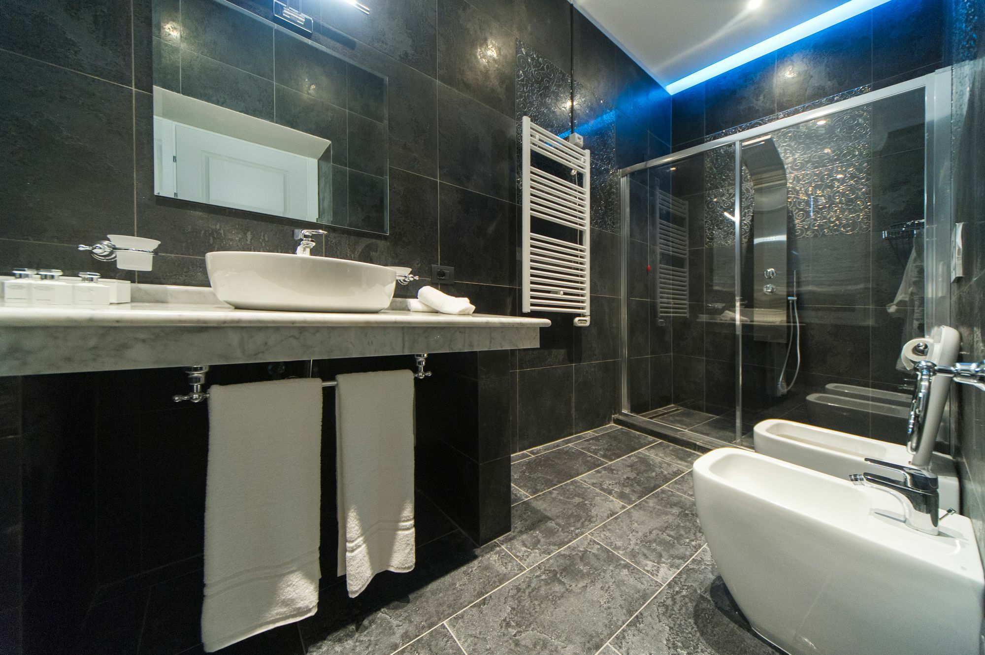 Via Veneto Suites Roma Ngoại thất bức ảnh